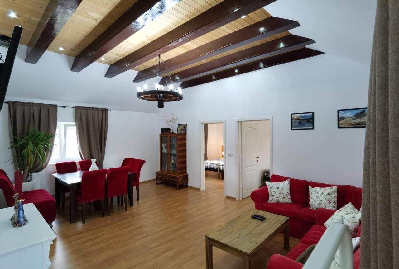 Apartament 2 Camere - Casa Divertis بوزاو المظهر الخارجي الصورة