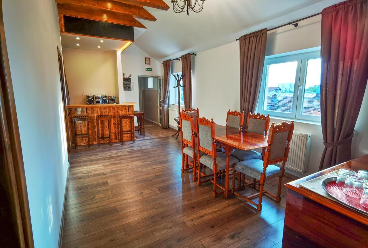 Apartament 2 Camere - Casa Divertis بوزاو المظهر الخارجي الصورة