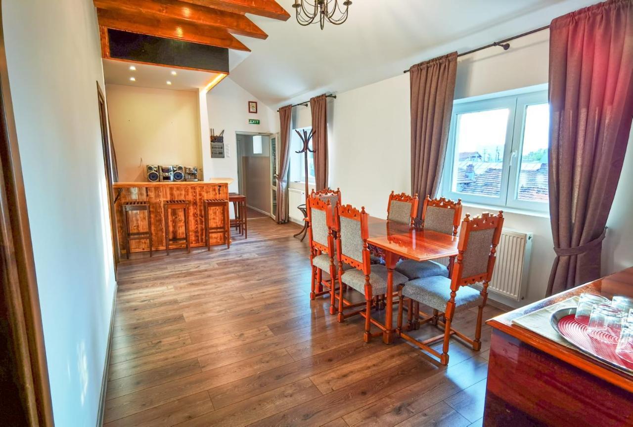 Apartament 2 Camere - Casa Divertis بوزاو المظهر الخارجي الصورة