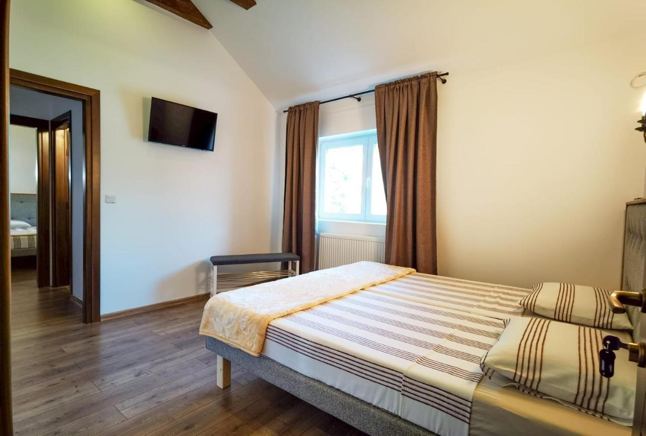 Apartament 2 Camere - Casa Divertis بوزاو المظهر الخارجي الصورة